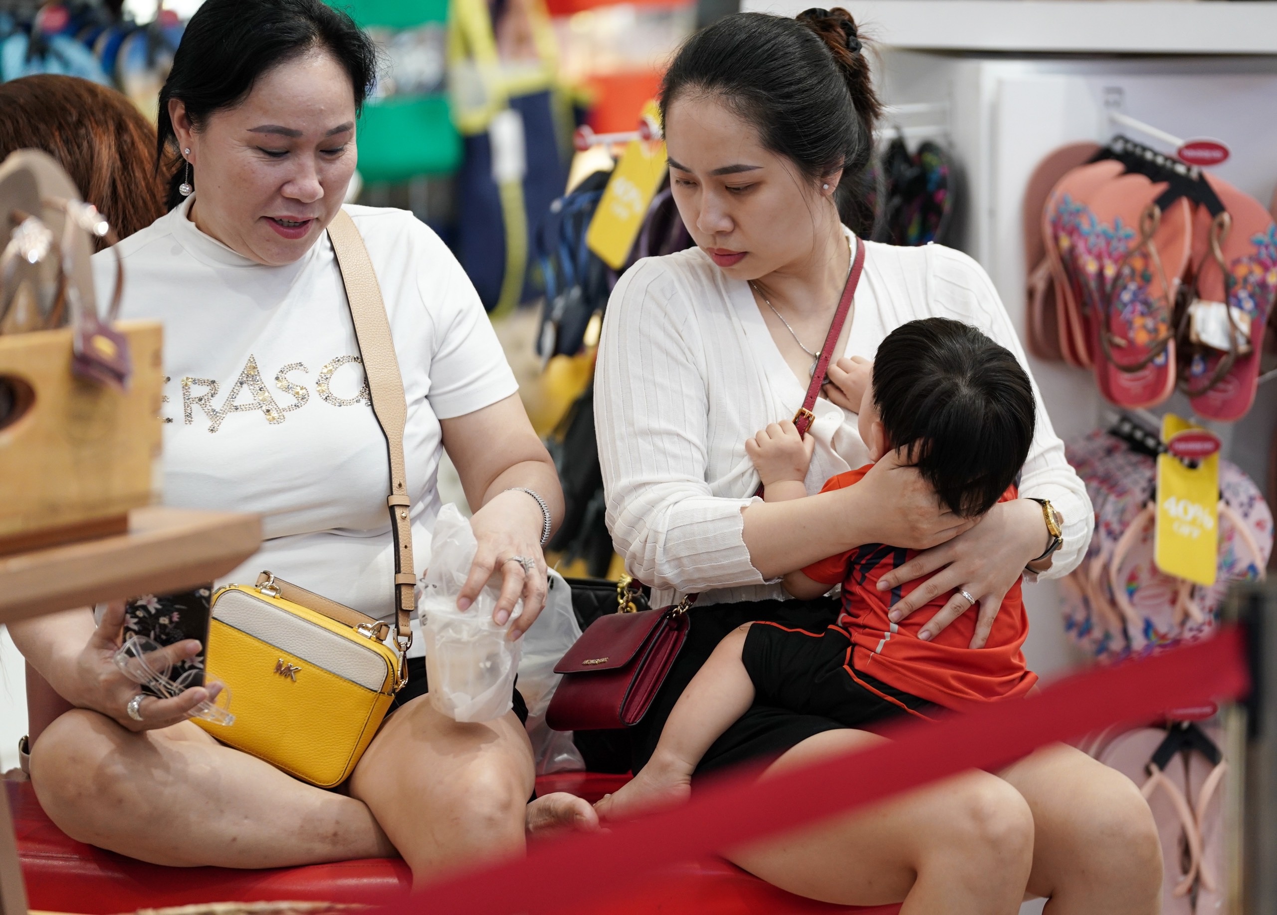 Bo trong con de me san sale black friday anh 10