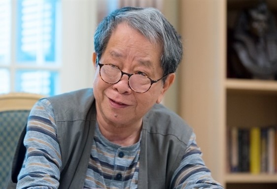 Chuyen gia kinh te Nguyen Tran Bat qua doi hinh anh