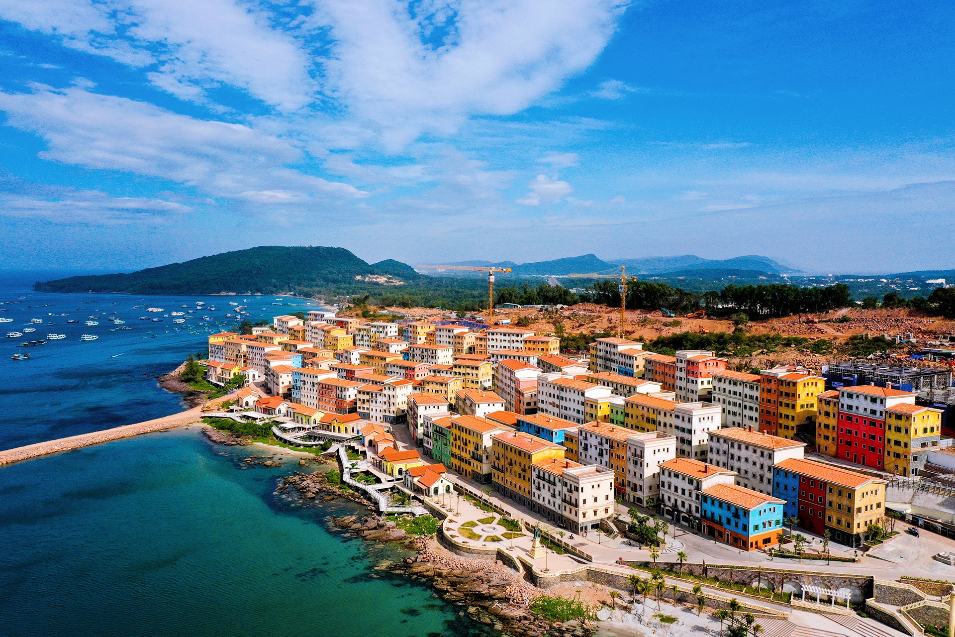 mo cua du lich Phu Quoc anh 4