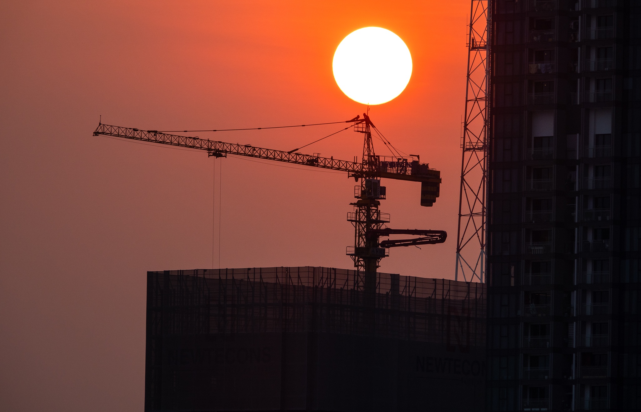 gia nguyen vat lieu xay dung tang anh 1