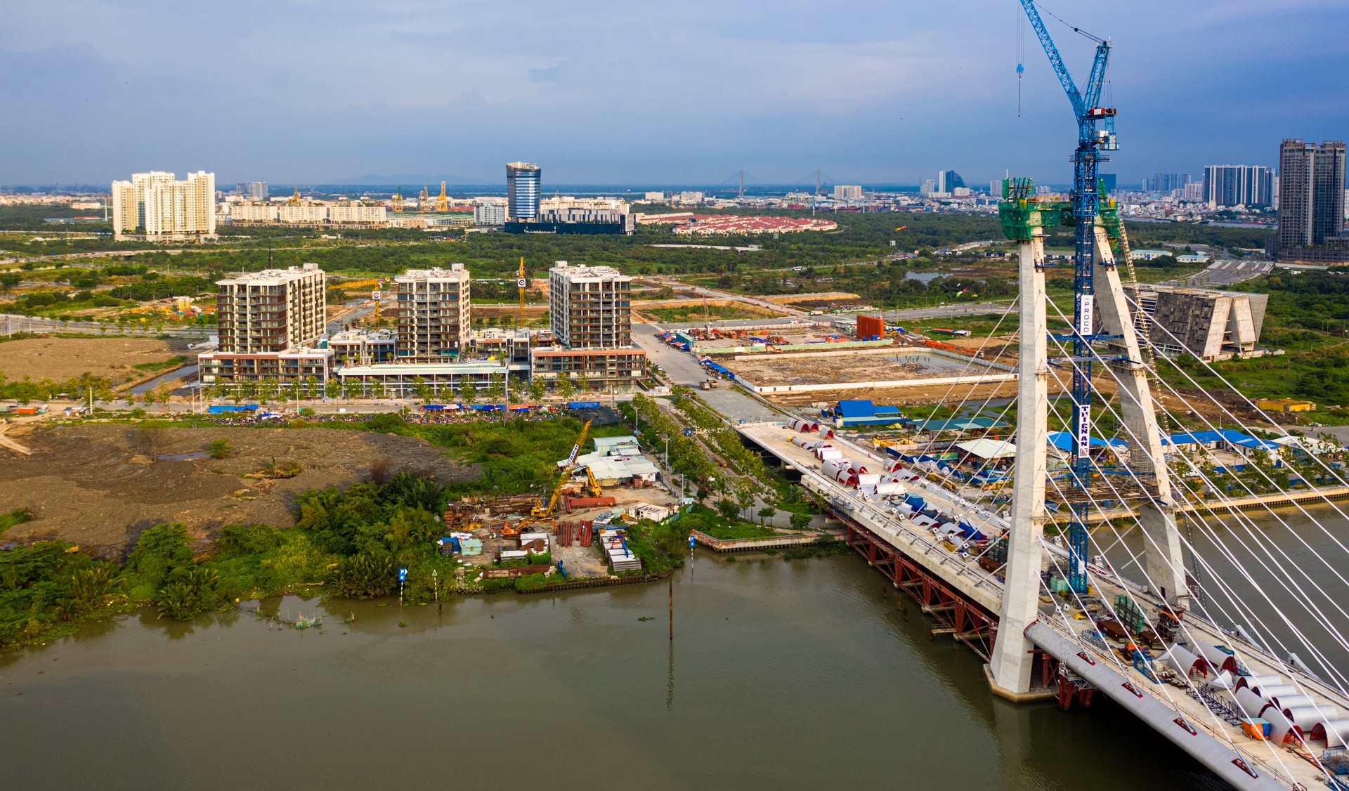 Du an bat dong san TP.HCM cham tien do ban giao anh 3