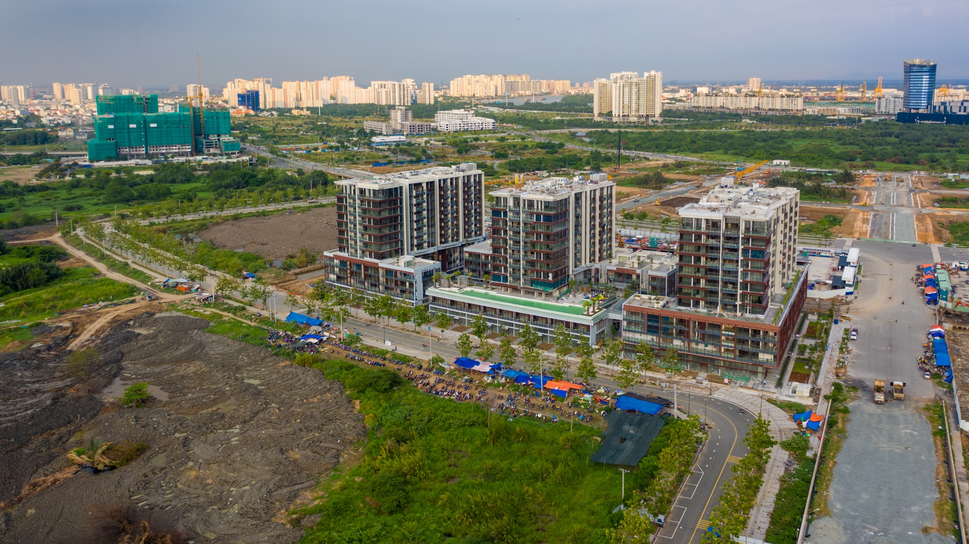 mua nha TP.HCM dich Covid-19 anh 2