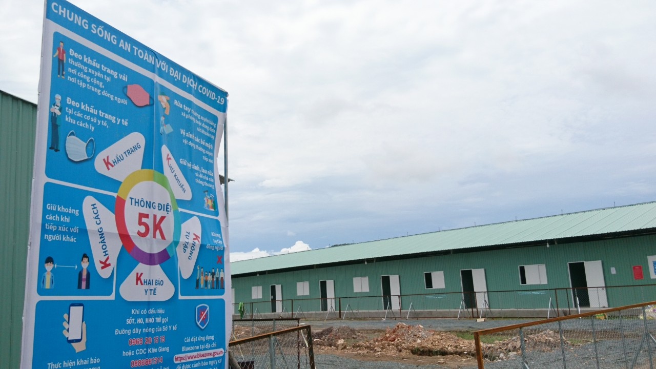 Bo Xay dung giup Kien Giang hoan thanh benh vien da chien hinh anh