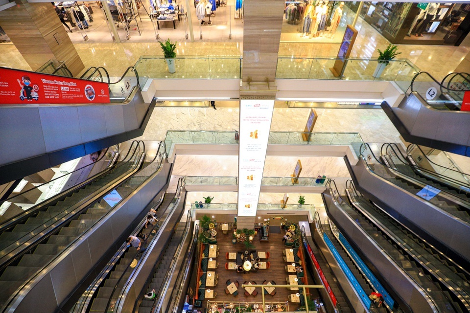 Chi co 3 khu mua sam moi tai TP.HCM hoat dong trong nam nay hinh anh