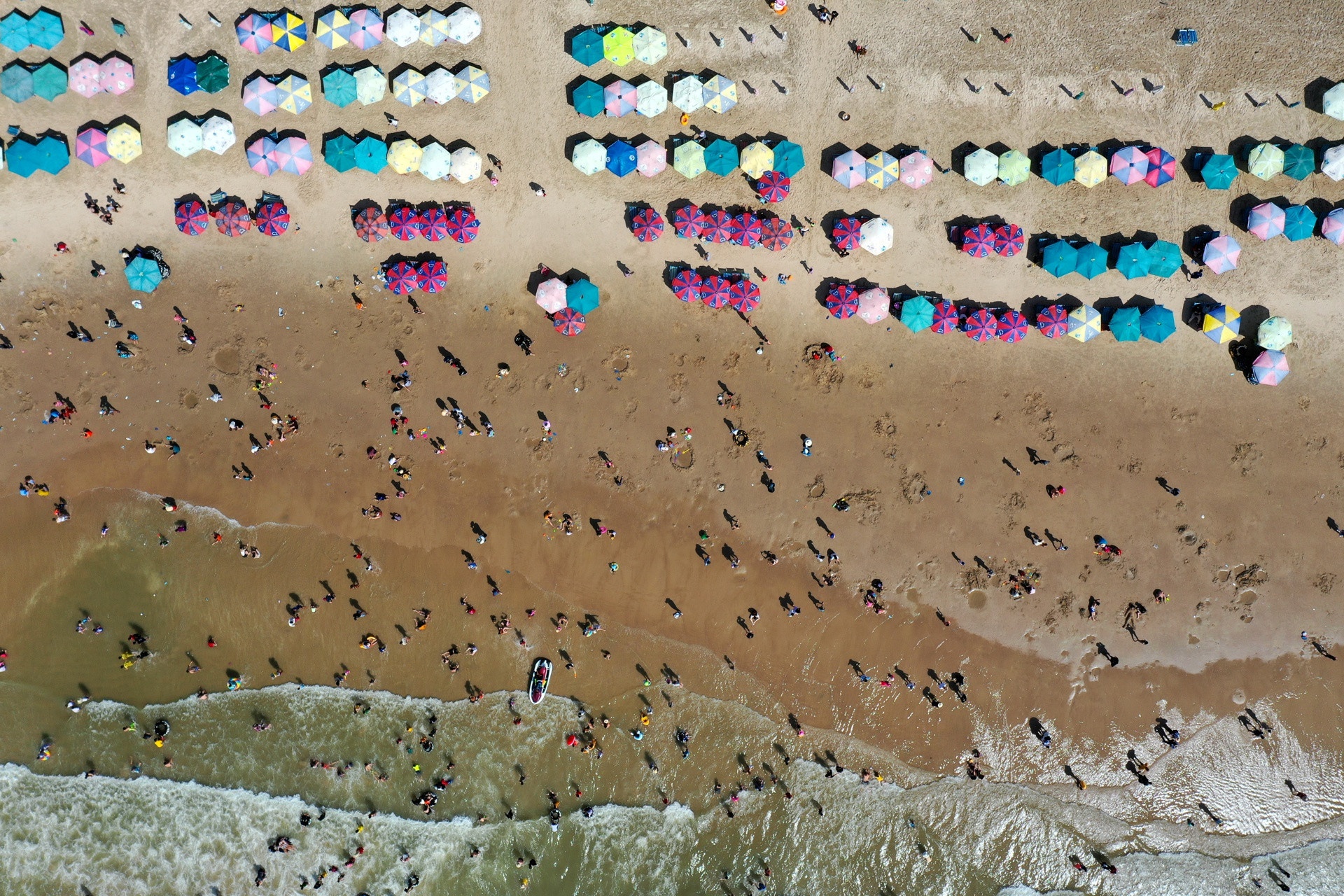 nganh khach san trong Covid-19 anh 1