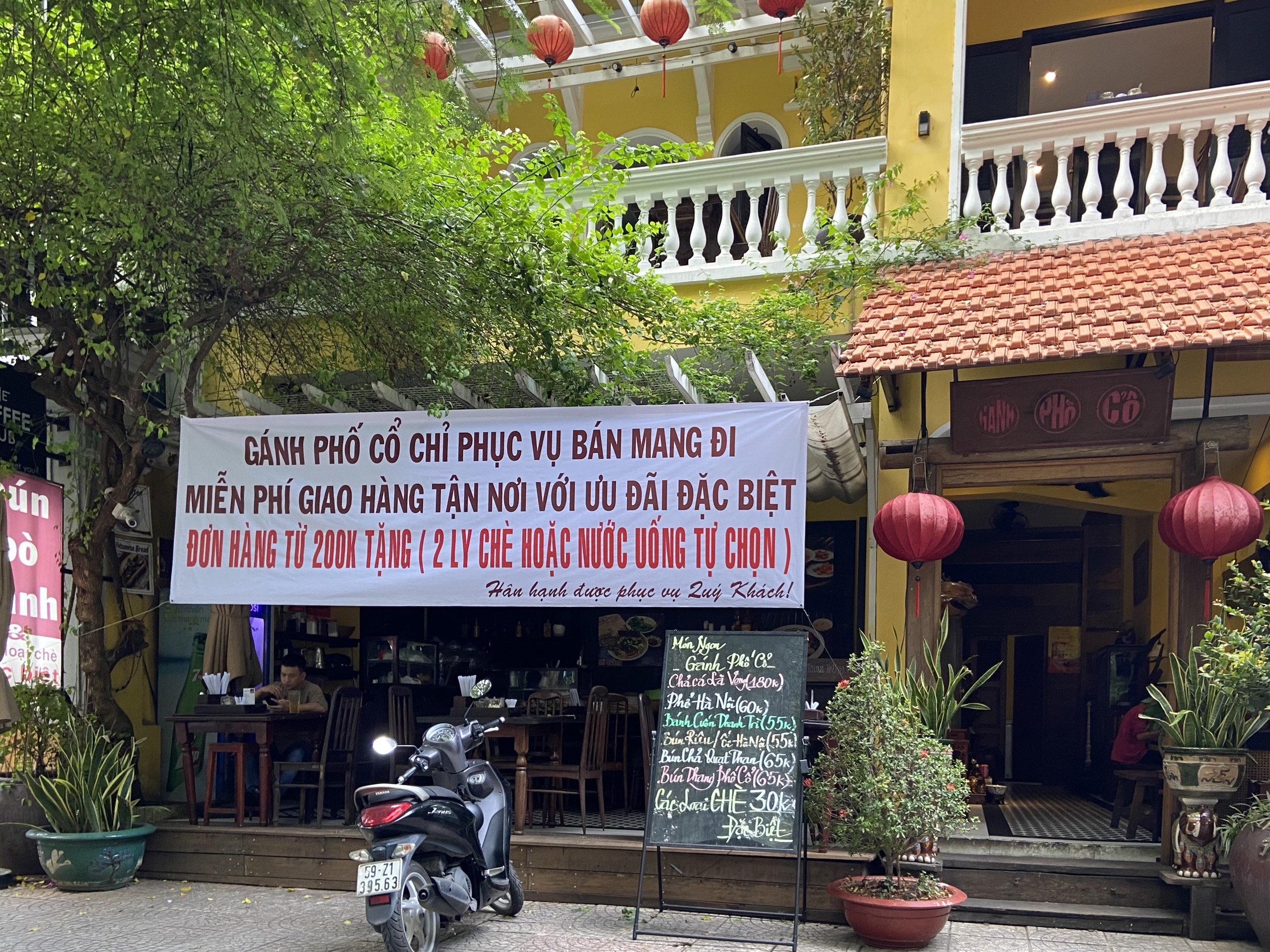 quan an ban mang ve TP.HCM anh 2