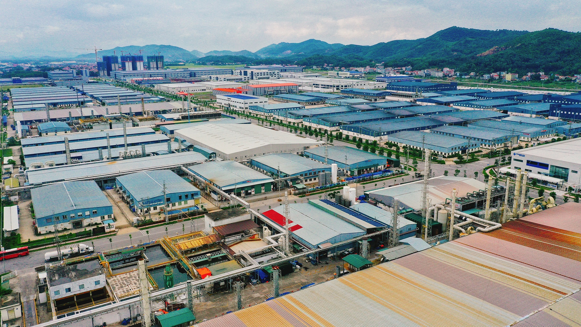 Bac Giang dat muc tieu 130.000 cong nhan di lam lai vao cuoi nam hinh anh