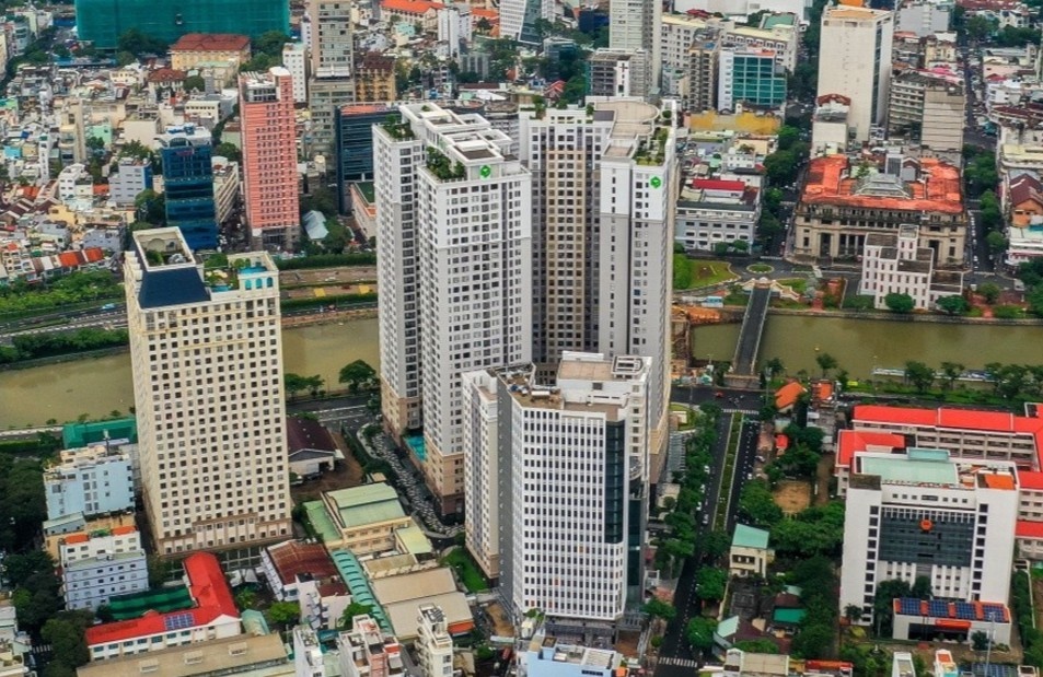 Novaland muon vay 2.900 ty dong dam bao bang co phieu NVL hinh anh