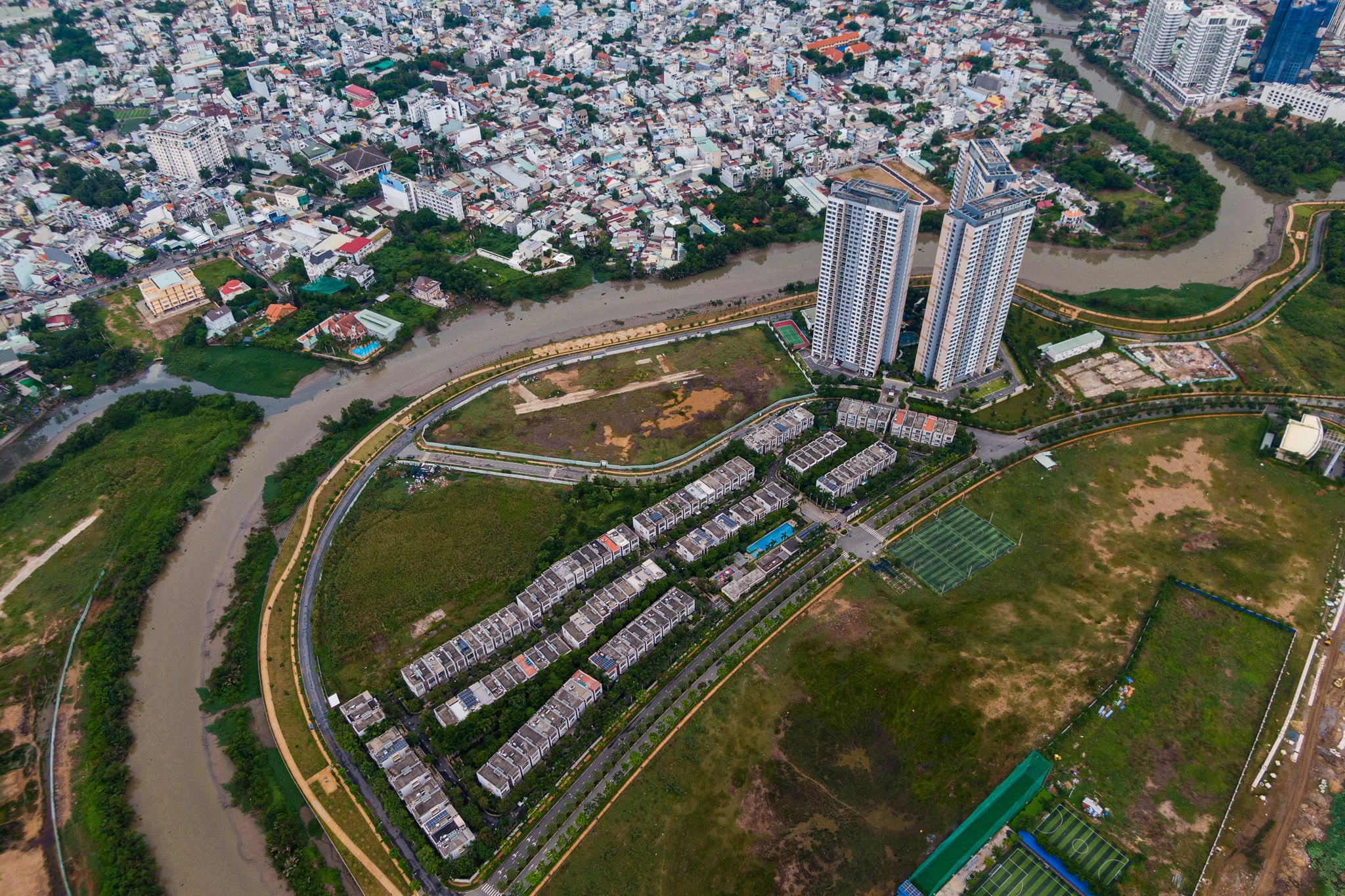 du an bat dong san dung hinh khu Rach Chiec anh 9