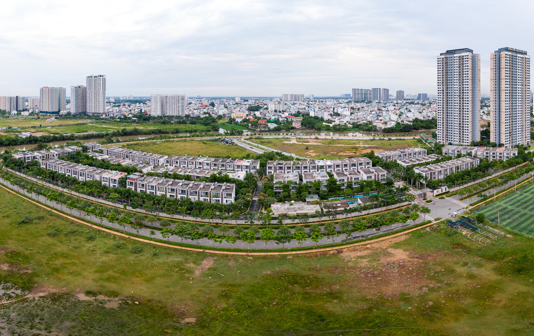 Gia dat TP Thu Duc tang nhanh, vuot moc 200 trieu dong/m2 hinh anh