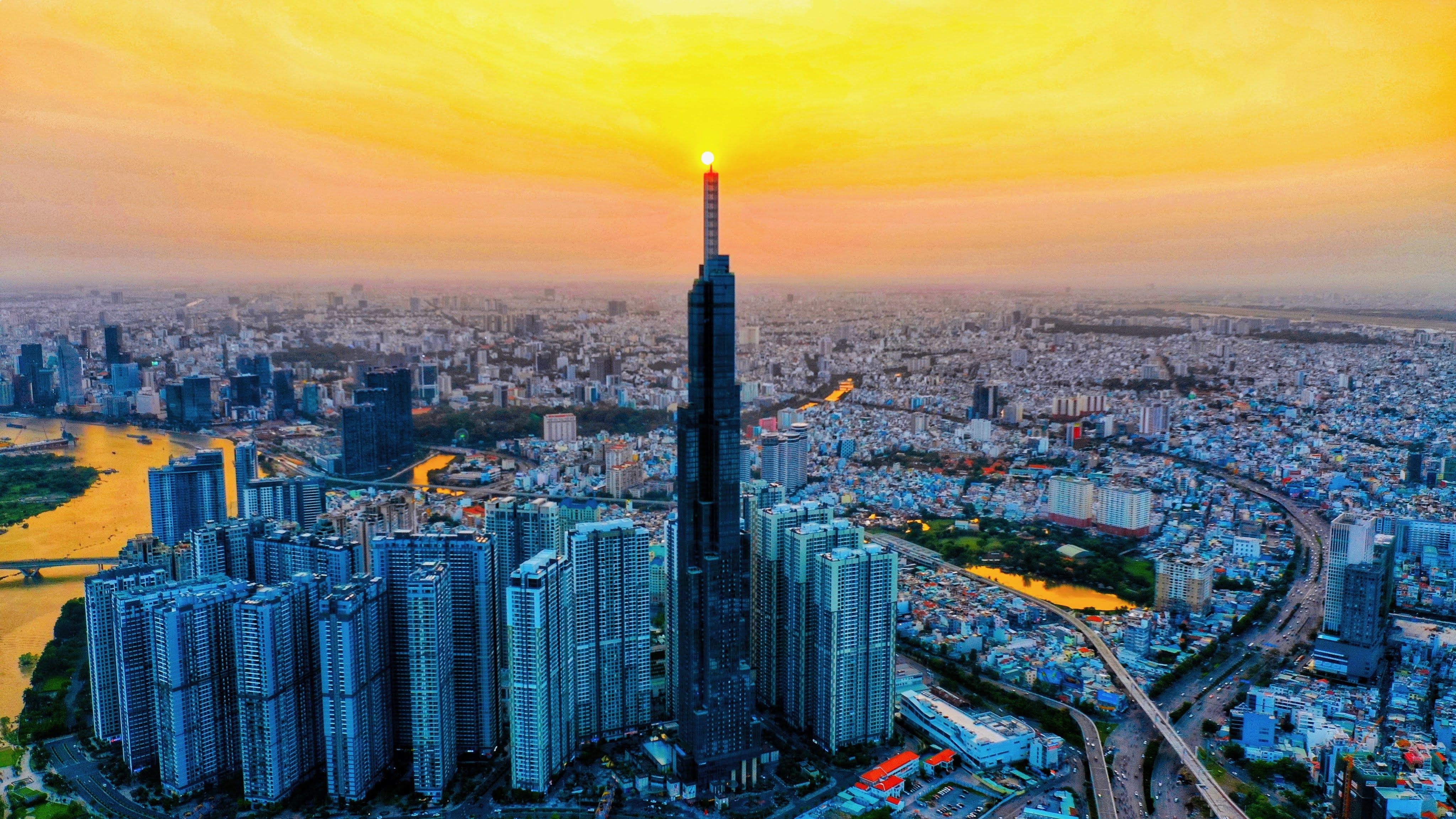 TP.HCM thu ngan sach hon 198.500 ty dong 6 thang dau nam hinh anh