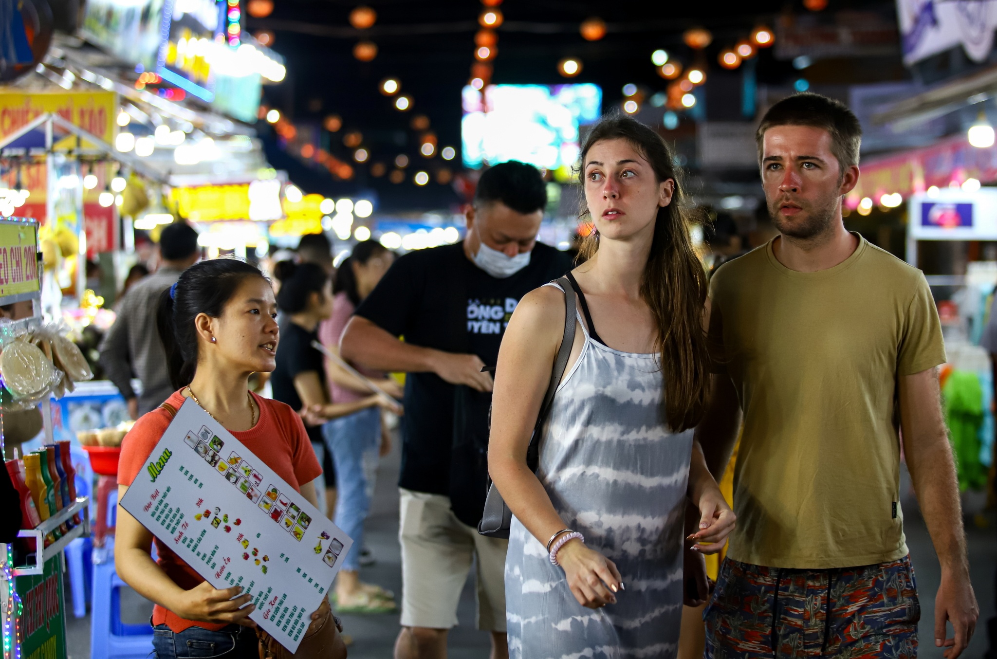 mo cua du lich Phu Quoc anh 1