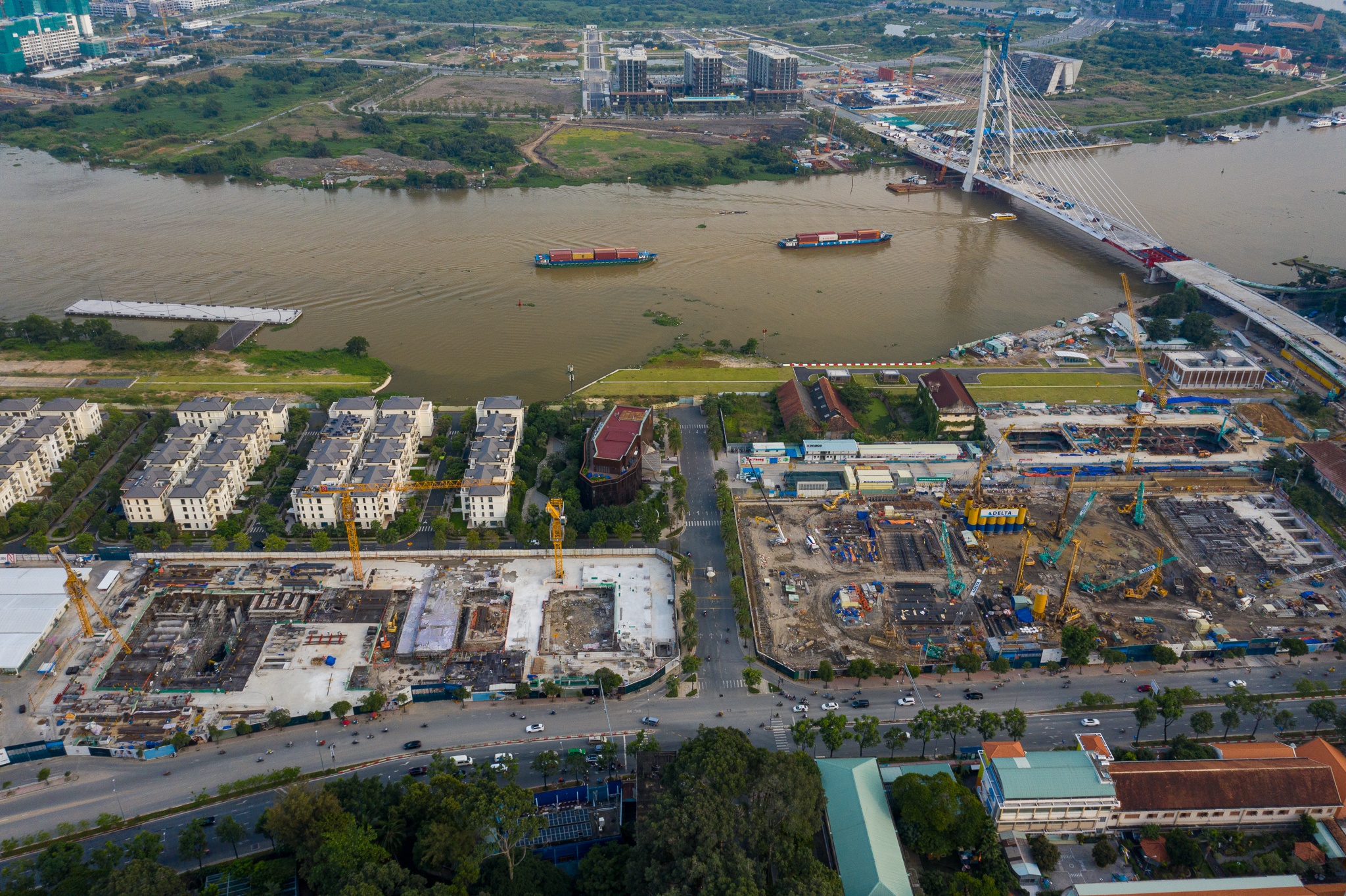 du an bat dong san lon tai TP.HCM cuoi nam 2021 anh 1