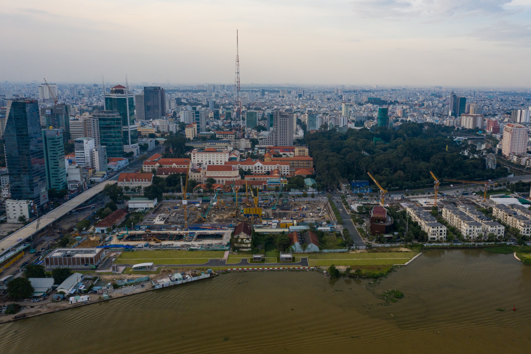 Thi truong bat dong san 2022 anh 2