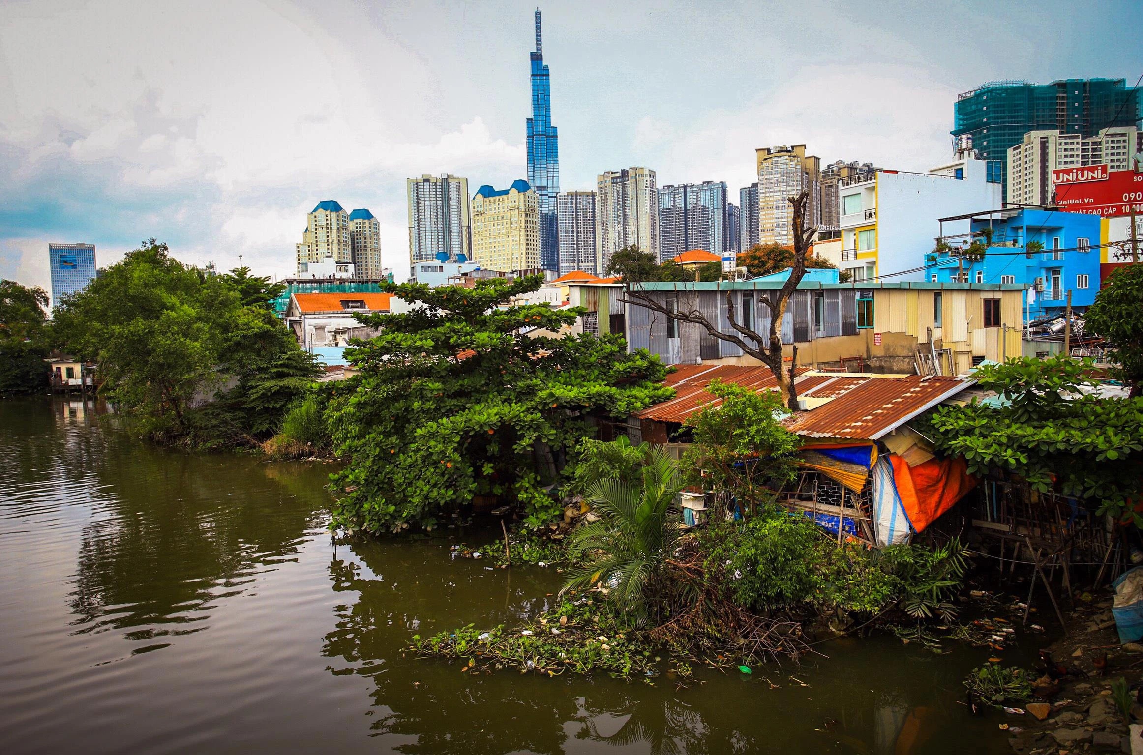 TP.HCM du chi 19.280 ty dong di doi nha tren va ven kenh rach hinh anh