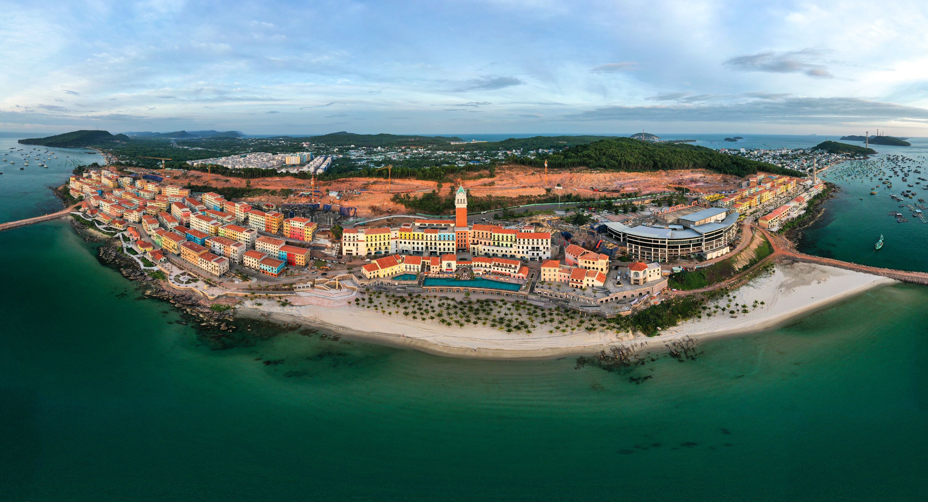 du lich tet nguyen dan 2022 anh 1