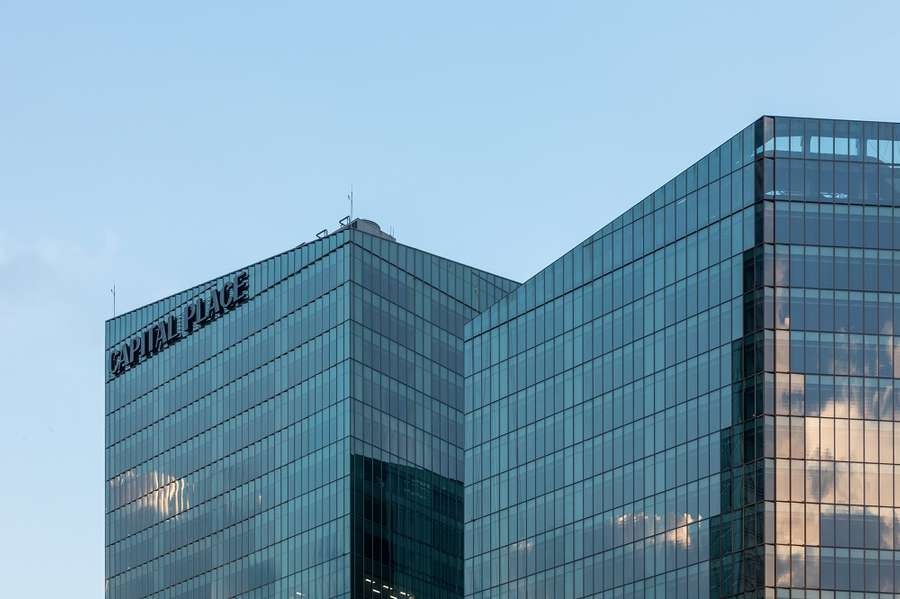 Sau Saigon One Tower, Viva Land mua tiep toa nha 550 trieu USD hinh anh