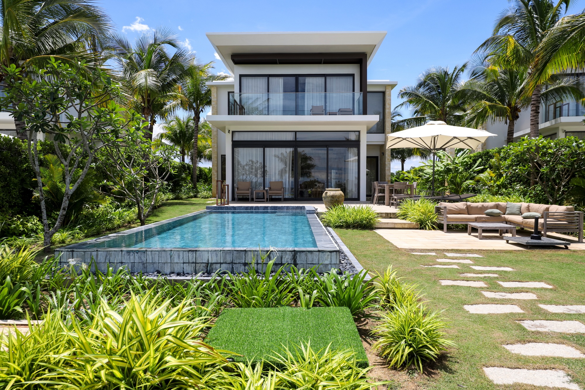 Nhieu resort 'chay' phong dip dau nam hinh anh