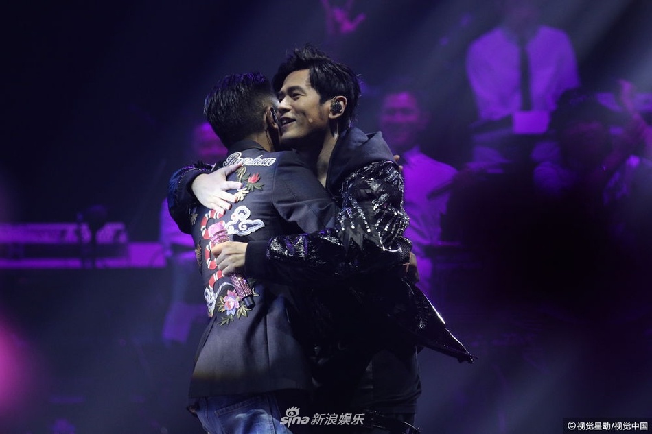 Châu Kiệt Luân lưu đức hoa ảnh 2 Chau Kiet Luan luu duc hoa anh 2