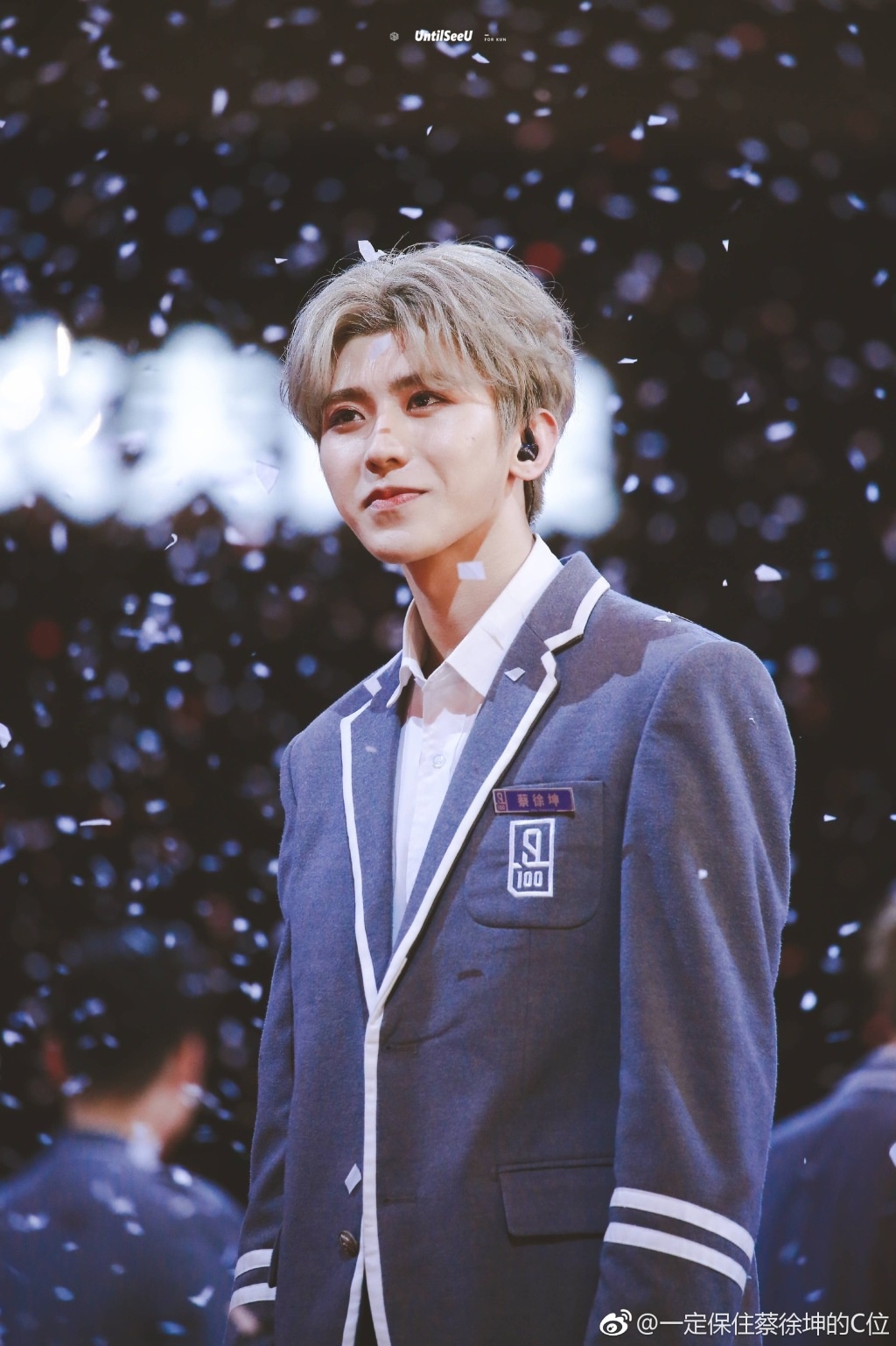 Em trai Pham Bang Bang anh 4