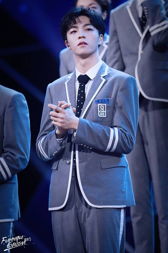 Em trai Pham Bang Bang anh 5