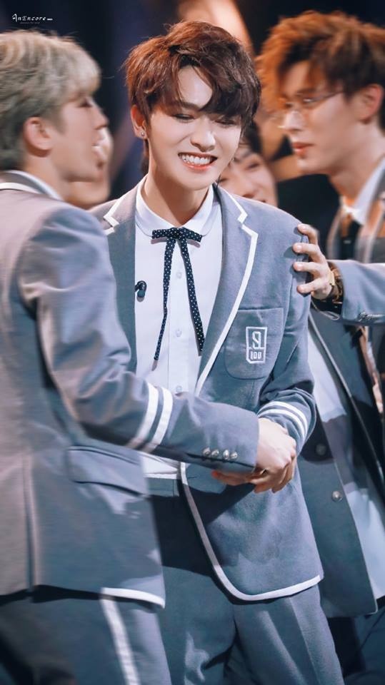 Em trai Pham Bang Bang anh 8