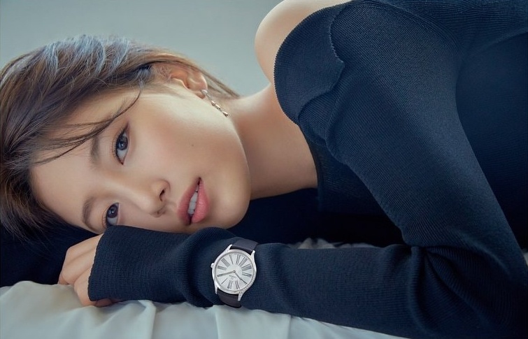 Suzy tren elle anh 6