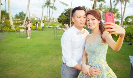 An Di Hien dau kho tiet lo cuoc song khi cuoi ty phu song bai hinh anh