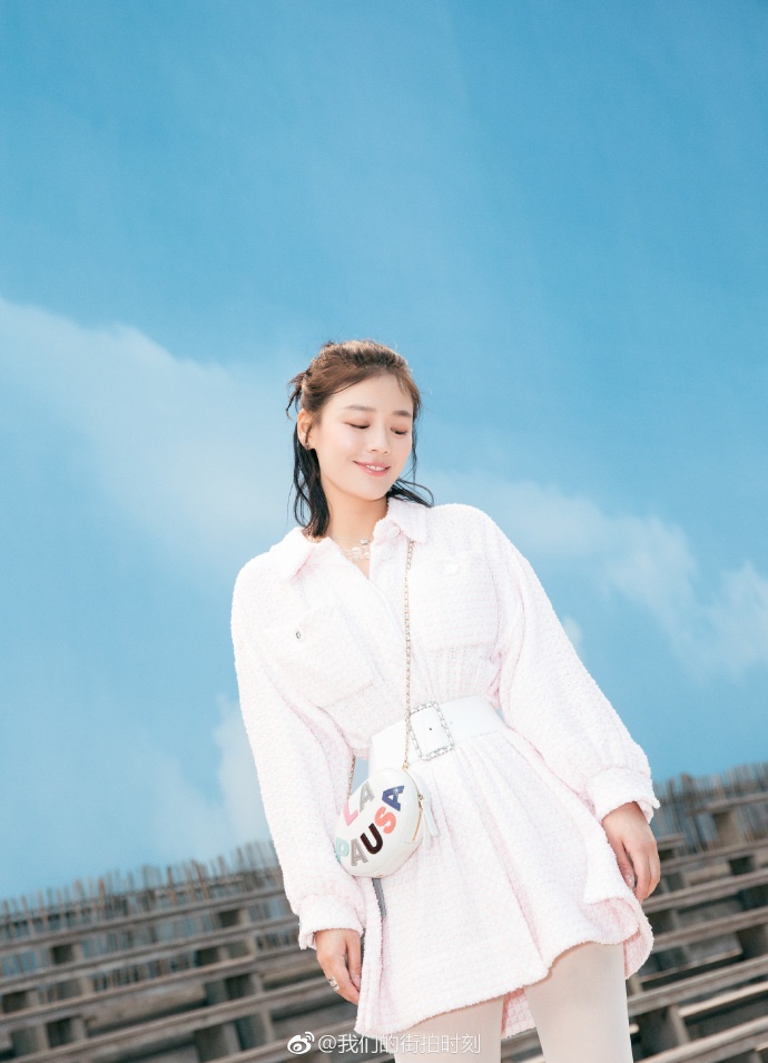 Truong Quan Ninh tham du Tuan le thoi trang Paris anh 6