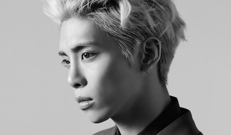 Loat sao SM tuong nho Kim Jonghyun (SHINee) sau mot nam ngay mat hinh anh