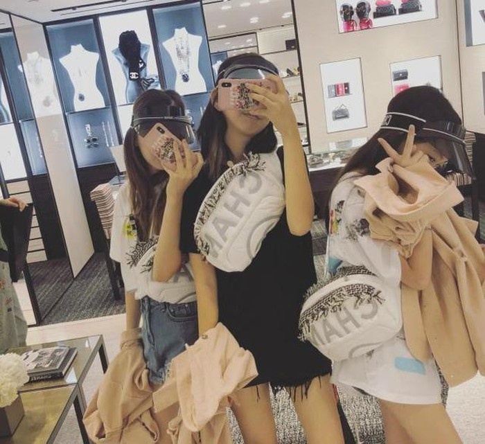 con gai Trieu Vy anh 10