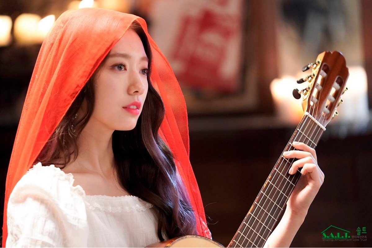 cach trang diem cua Song Hye Kyo anh 7