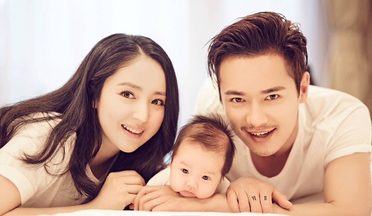 Huynh Hieu Minh va Angelababy ly hon anh 2