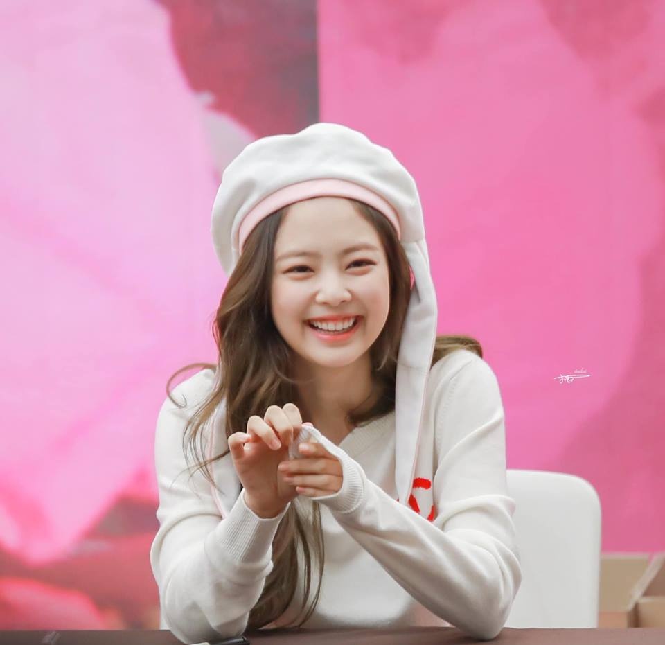 Jennie hen ho Kai anh 2