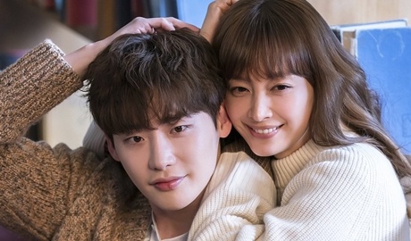 Lee Jong Suk: My nam co duyen voi nhung moi tinh chi - em hinh anh
