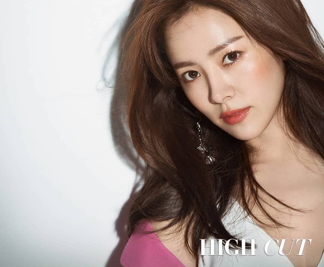 Han Ji Min tai xuat 2019 anh 5