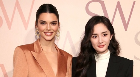 Duong Mich noi bat ben Kendall Jenner tai tuan le thoi trang hinh anh