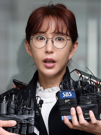 nu ca si Han danh bac anh 1