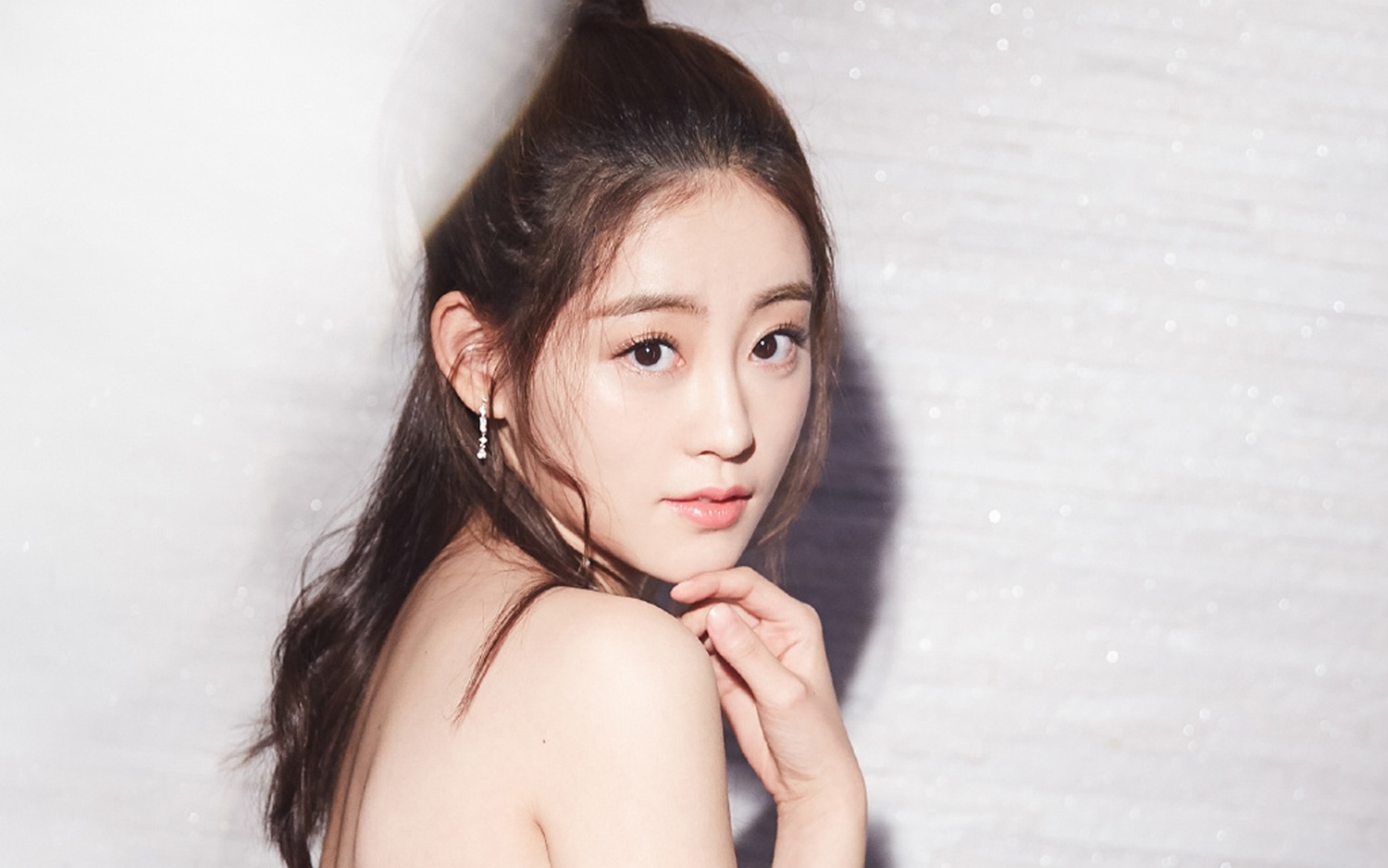 Tan Y Thien Do Long ky 2018 anh 15