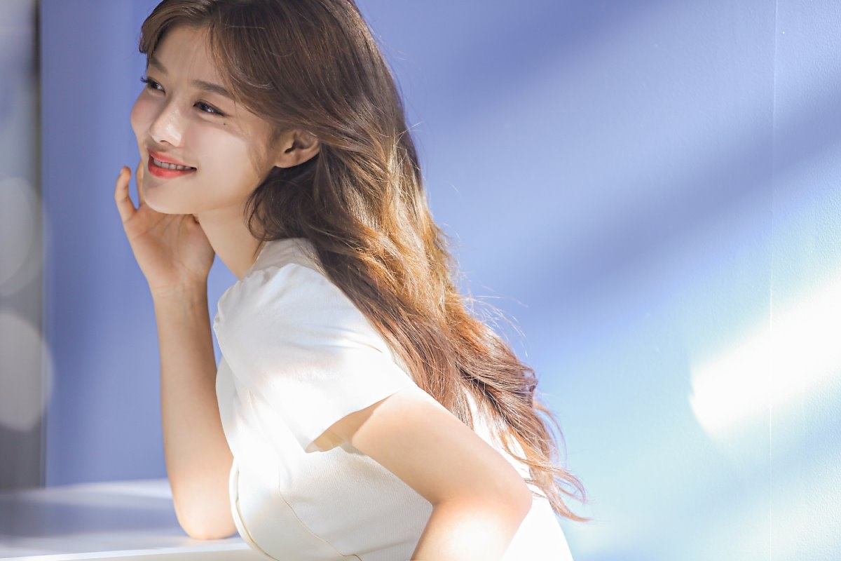 Kim Yoo Jung anh 1