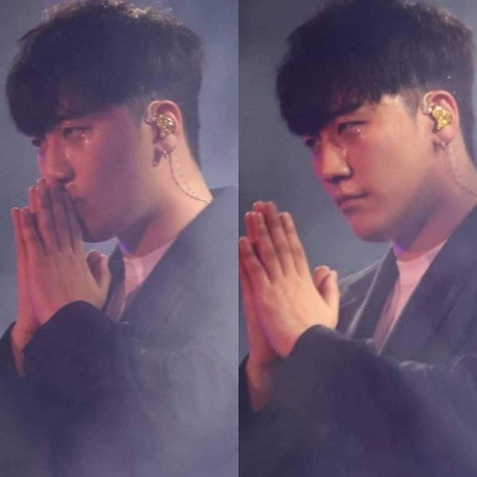 Seungri bat khoc tren san khau cuoi cung hinh anh