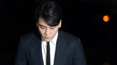 Khan gia tranh cai du doi khi Seungri rut khoi Big Bang hinh anh