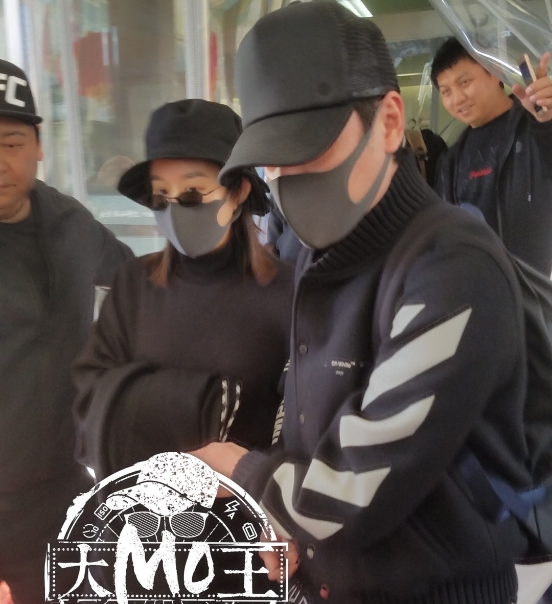 Trieu Le Dinh sinh con anh 2