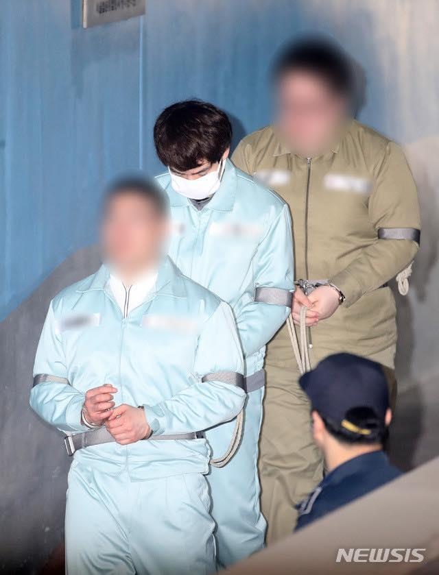 sao nam Han Quoc gay tai nan bo tron anh 1