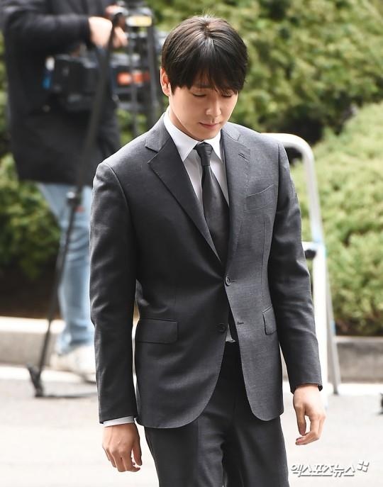 Seungri bi dieu tra anh 5