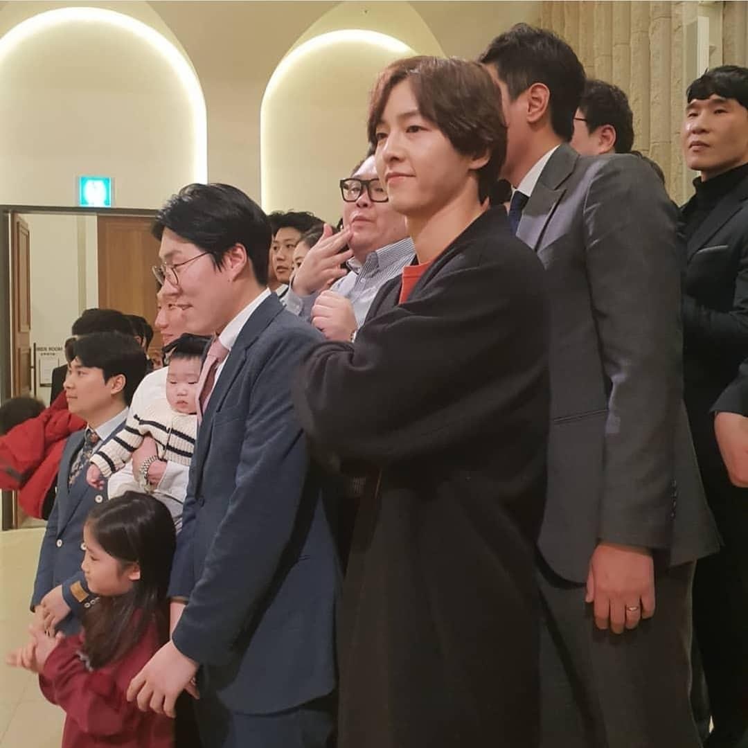 Song Joong Ki ly hon anh 2