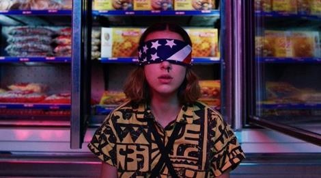 Bom tan truyen hinh 'Stranger Things' ra mat trailer mua 3 hinh anh