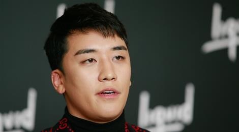 Seungri thu nhan da phat tan anh doi truy trong nhom chat tinh duc hinh anh