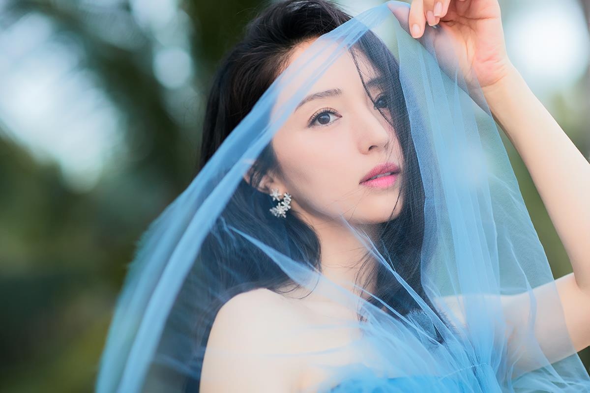 my nhan Dieu Thuyen anh 13