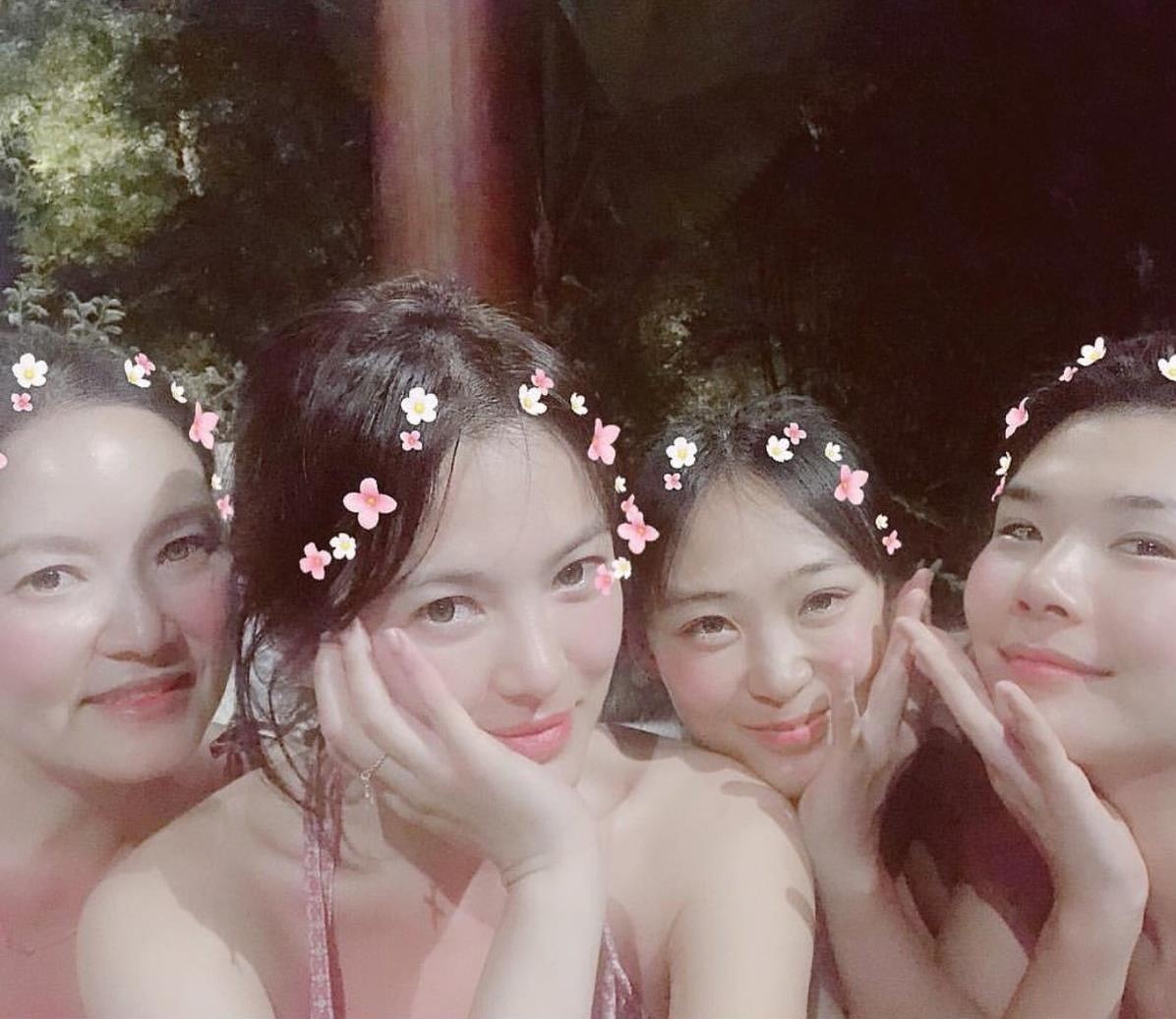 Song Hye Kyo va Song Joong Ki anh 1